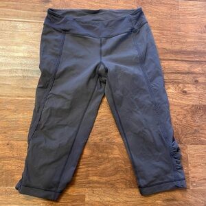 Lululemon Cropped Leggings size 4